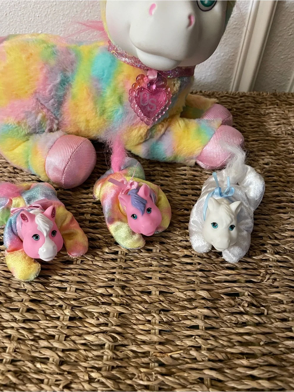 Just Play Unicorn Surprise Unicorn Rainbow Colors with 3 Babies
